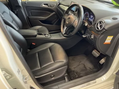 Mercedes-Benz B CLASS