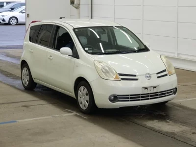 Nissan NOTE  с аукциона в Японии