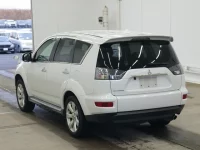 Mitsubishi OUTLANDER лот № 2453 оценка 3.5  с аукциона в Японии 1