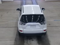 Mitsubishi OUTLANDER лот № 2453 оценка 3.5  с аукциона в Японии 2