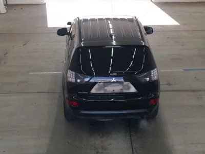 Mitsubishi OUTLANDER  с аукциона в Японии