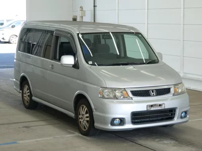 Honda STEP WAGON  с аукциона в Японии