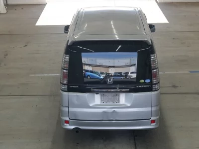 Honda STEP WAGON  с аукциона в Японии