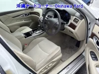 Nissan FUGA лот № 43097 оценка 3.5  с аукциона в Японии 5