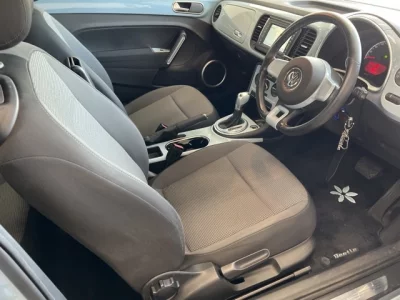 Volkswagen THE BEETLE