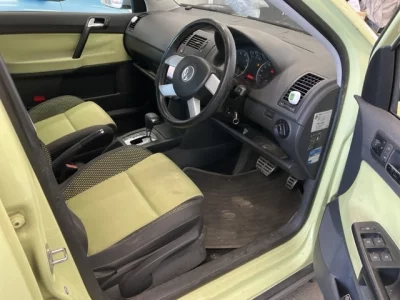 Volkswagen CROSS POLO