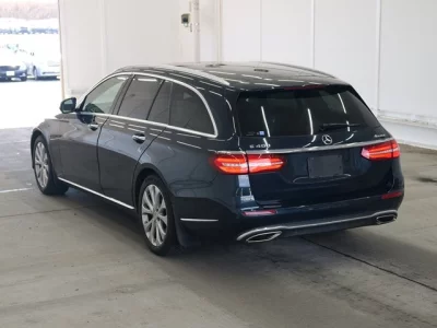 Mercedes-Benz E CLASS WAGON
