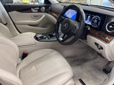 Mercedes-Benz E CLASS WAGON