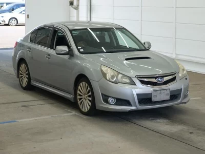 Subaru LEGACY B4