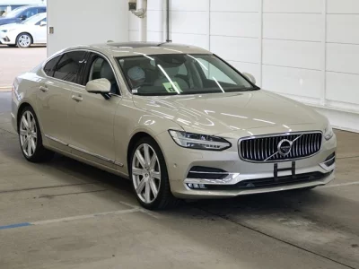 Volvo S90  с аукциона в Японии