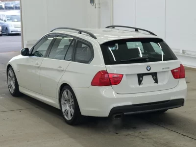 BMW 3-Series  с аукциона в Японии