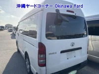 Toyota HIACE VAN лот № 43147 оценка 3  с аукциона в Японии 1