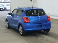 Suzuki SWIFT лот № 2807 оценка 4  с аукциона в Японии 1
