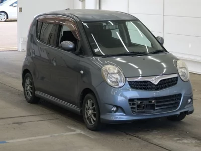 Suzuki MRWAGON