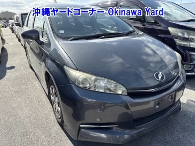 Toyota WISH  с аукциона в Японии