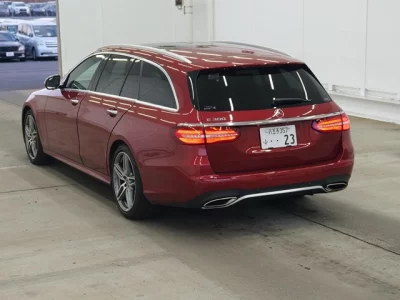 Mercedes-Benz E CLASS WAGON