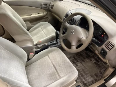 Nissan SUNNY  с аукциона в Японии