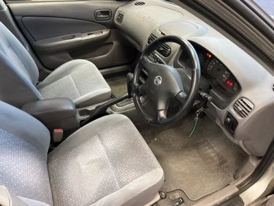 Nissan SUNNY  с аукциона в Японии