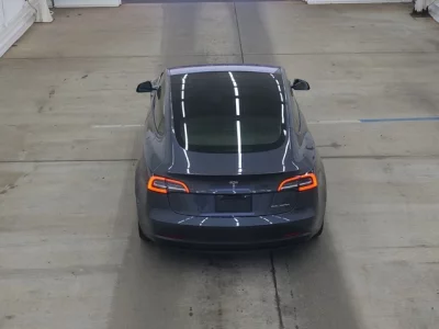 Tesla MODEL3