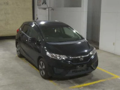 Honda FIT  с аукциона в Японии