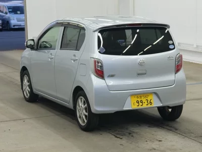 Daihatsu MIRA E S
