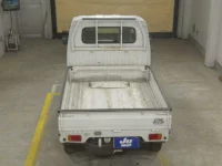 Suzuki CARRY TRUCK лот № 2205 оценка 3  с аукциона в Японии 5