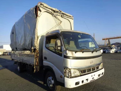 Hino DUTRO  с аукциона в Японии