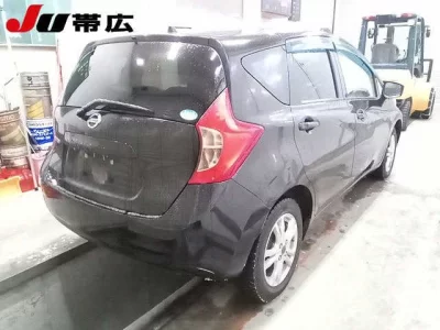 Nissan NOTE  с аукциона в Японии