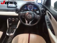 Mazda DEMIO лот № 7036 оценка 3.5  с аукциона в Японии 2