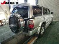 Toyota HILUX SURF лот № 4701 оценка R  с аукциона в Японии 1
