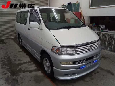 Toyota HIACE REGIUS
