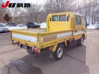 Toyota DYNA лот № 8701 оценка 3  с аукциона в Японии 8