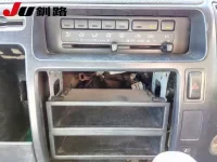 Toyota DYNA лот № 8701 оценка 3  с аукциона в Японии 4