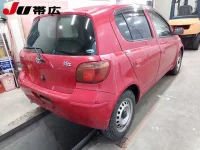Toyota VITZ лот № 7065 оценка 3  с аукциона в Японии 1