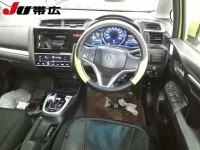 Honda FIT лот № 7070 оценка R  с аукциона в Японии 2