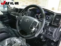 Toyota HIACE VAN лот № 1052 оценка 3.5  с аукциона в Японии 2