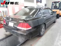 Toyota CROWN лот № 7073 оценка 3  с аукциона в Японии 1