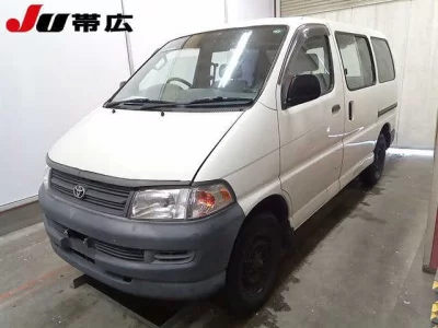 Toyota REGIUS VAN