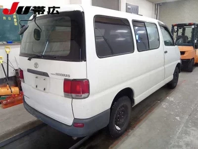 Toyota REGIUS VAN