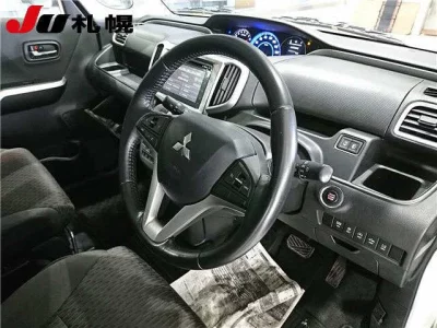 Mitsubishi DELICA D2