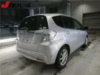 Honda FIT лот № 3006 оценка -  с аукциона в Японии 1