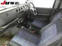 Suzuki JIMNY лот № 7096 оценка R  с аукциона в Японии 2