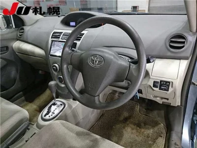 Toyota BELTA