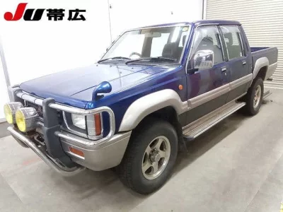 Mitsubishi STRADA