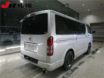 Toyota HIACE VAN  с аукциона в Японии