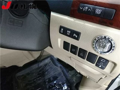 Toyota VELLFIRE  с аукциона в Японии