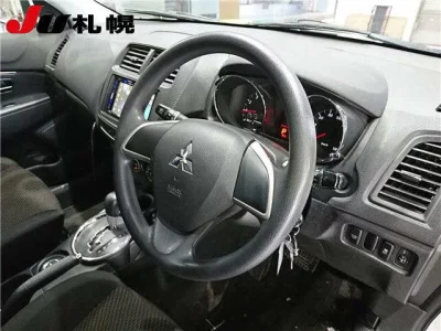 Mitsubishi RVR