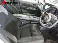Nissan NOTE лот № 1545 оценка 4  с аукциона в Японии 4