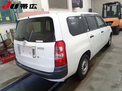 Toyota SUCCEED