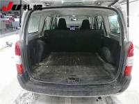 Toyota SUCCEED лот № 73 оценка 3  с аукциона в Японии 5